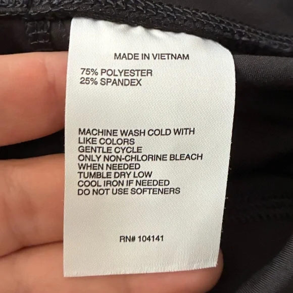 DSG Women Black Biker Shorts L - Picture 11 of 11